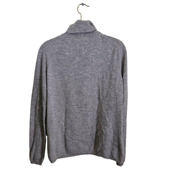 Charter Club 100% Cashmere Light Gray Closet Staple Turtleneck Sweater Size M - Picture 2 of 7
